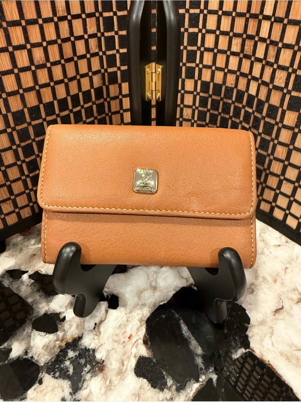 Stone Mountain Genuine Leather Medium Wallet